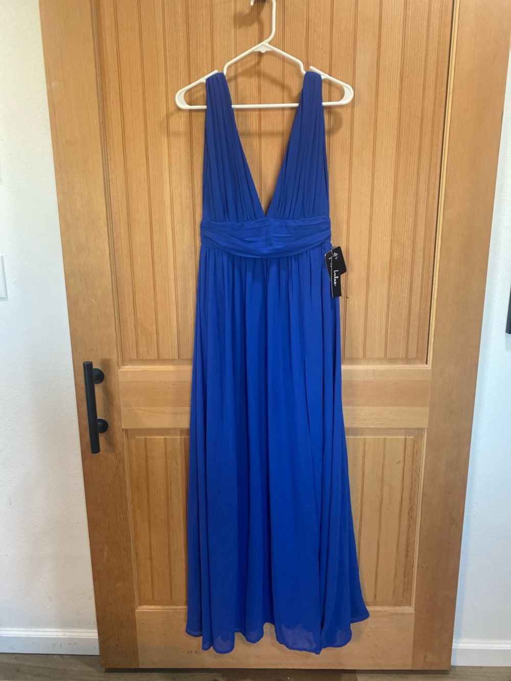 NWT Lulu's Cobalt Blue V-Neck Pleated Maxi Dress Gown Prom Wedding Eveningwear - Picture 2 of 6